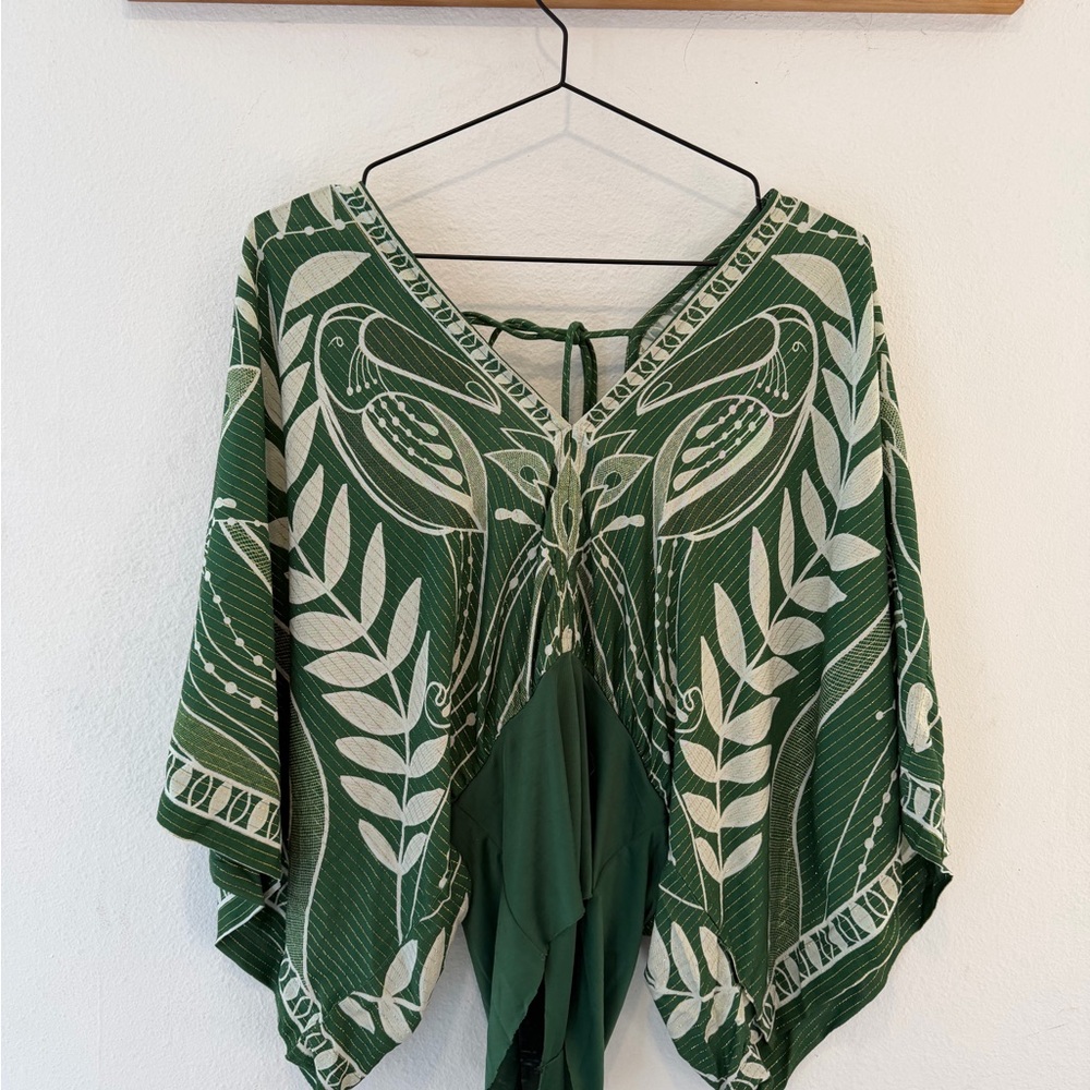 FARM Rio Green and Cream Bodysuit kimono sleeves